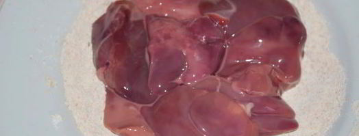 куриная печень в кабачково-яблочном соусе. Шаг 3