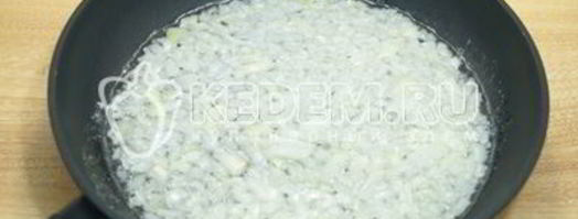 куриная печень в сметане. Шаг 3