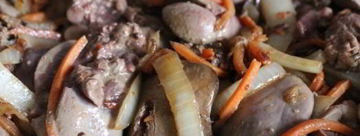 куриная печень в сметанном соусе. Шаг 3