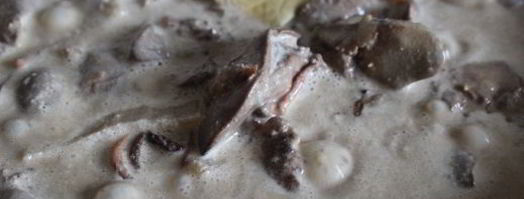 куриная печень в сметанном соусе. Шаг 6