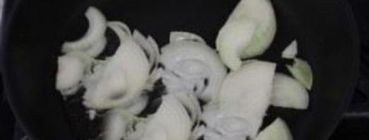 печень баранья в сметане. Шаг 2