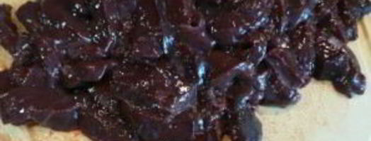 печень говяжья на сковороде. Шаг 2