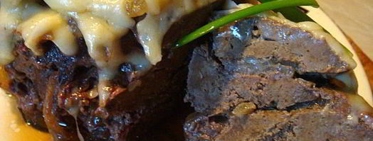 печень говяжья, запеченная под сырной шапкой. Шаг 5