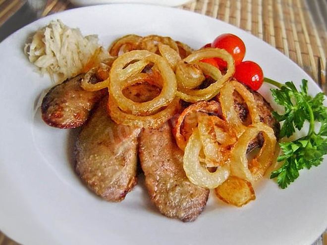 Рецепт печени кролика с луком