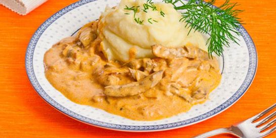 Печень по-строгановски