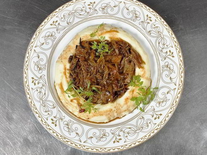 Рецепт печени по-венециански с пюре