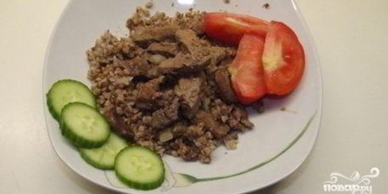 Печень с гречкой