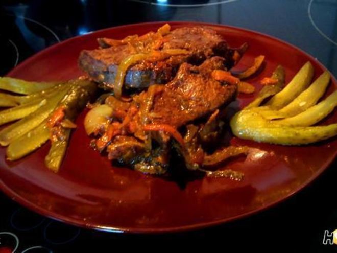 Рецепт печени с морковью и солеными огурцами