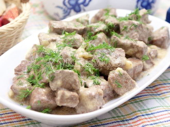 Рецепт печени тушеной в сметане