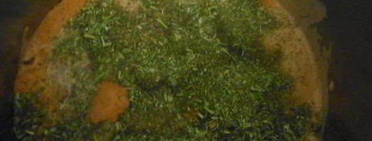 печень, тушеная в томатно-сметанном соусе. Шаг 6