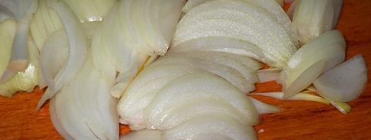 печень тушеная в томатном соку. Шаг 2