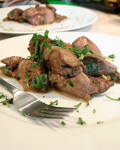 Утиная печень с луком