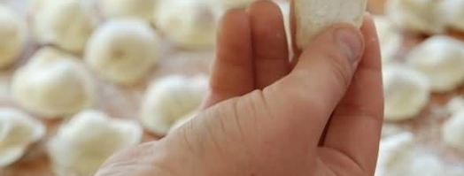 пельмени с фаршем и соком ягод. Шаг 29