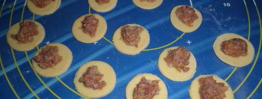 пельмени с гусем, гречкой и овощами. Шаг 14