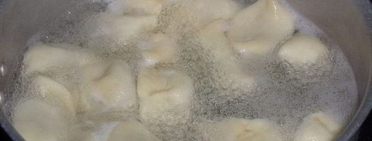 пельмени с гусем, гречкой и овощами. Шаг 17