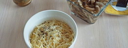 пельмени с опятами и сыром в духовке. Шаг 5