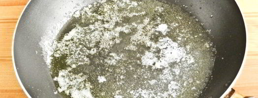 пельмени в горшочках с грибами. Шаг 4