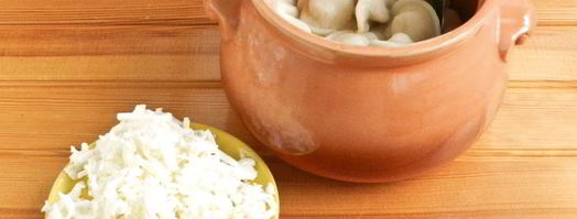 пельмени в горшочках с грибами. Шаг 10