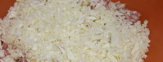 цзяоцзы — китайские пельмени с капустой. Шаг 2