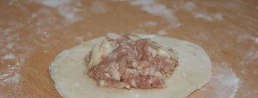 цзяоцзы — китайские пельмени с капустой. Шаг 4