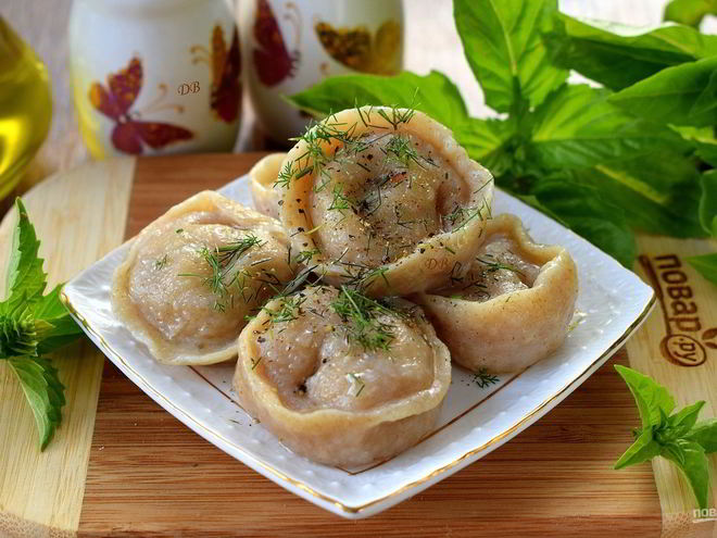 Рецепт вегетарианских пельменей с кабачками