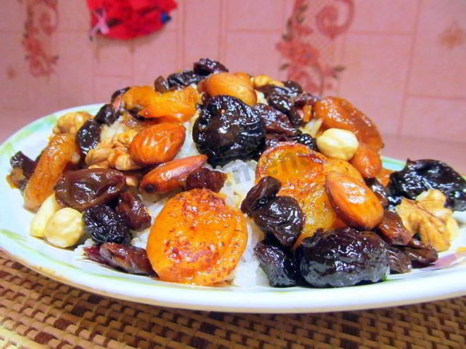 Рецепт армянского плова с изюмом и сухофруктами сладкий