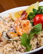 Легкий плов с креветками и мидиями