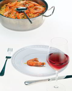 Паэлья с креветками и курицей