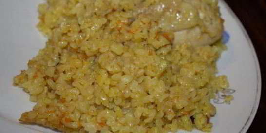 Плов из булгура с курицей