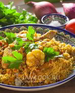 Плов из бурого риса с курицей