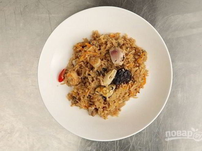 Рецепт плова из морепродуктов в мультиварке