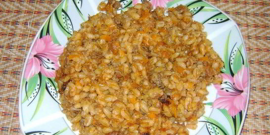 Плов из перловки в мультиварке