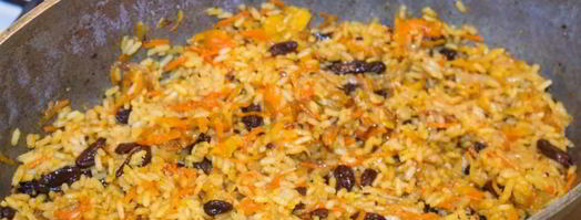 плов с курагой и изюмом. Шаг 20