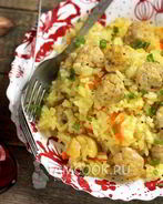 Плов с куриными фрикадельками