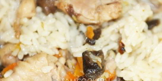 Плов с курицей и грибами