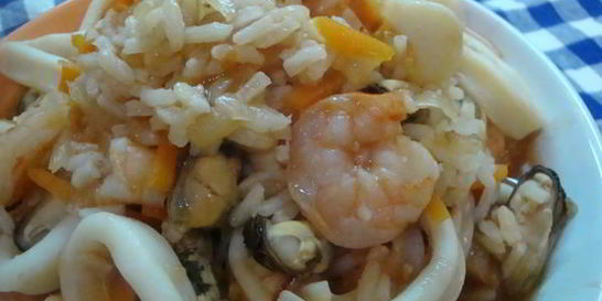 Плов с морепродуктами в мультиварке