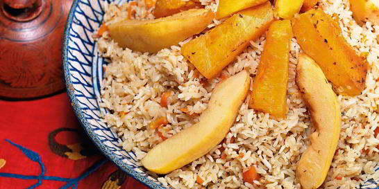 Плов с тыквой и айвой