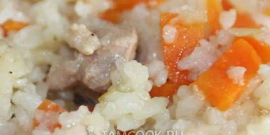 Плов со свининой в горшочках