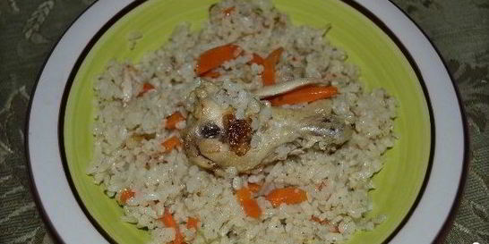 Плов в мультиварке с крылышками