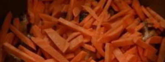 плов в мультиварке с крылышками. Шаг 4