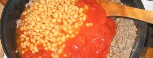 подливка из фарша с картофельно-морковным пюре. Шаг 15