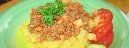 подливка из фарша с картофельно-морковным пюре. Шаг 26