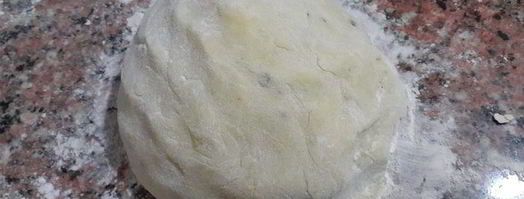 постные картофельные клецки с луком, грибами и сельдереем. Шаг 5