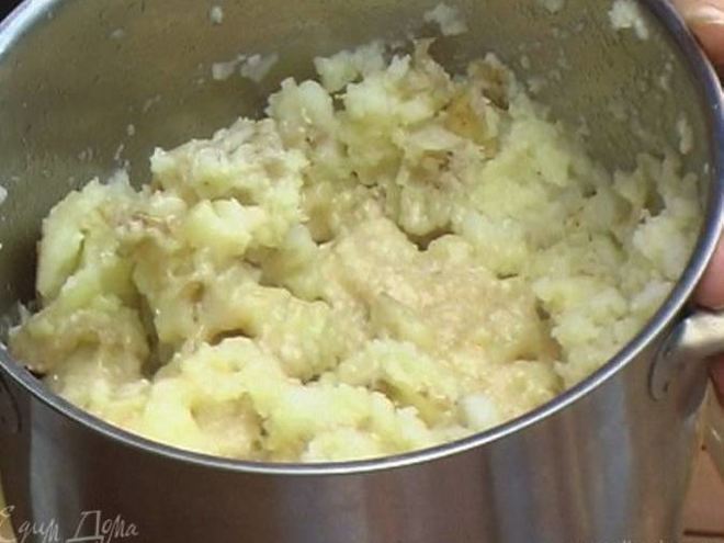 Рецепт пюре из молодого картофеля с пармезаном