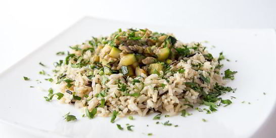 Грибное рагу с диким рисом