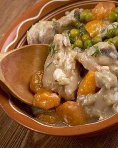 Куриное фрикасе с горошком