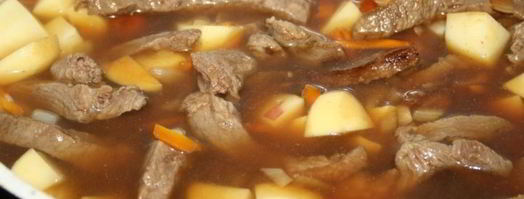 летнее рагу с говядиной и печеными овощами с ароматом дымка. Шаг 3