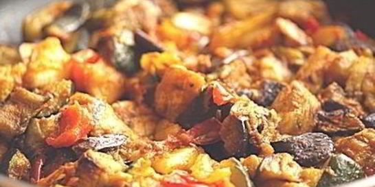 Мясное рагу в мультиварке