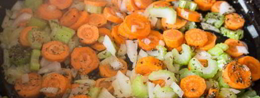 нежное рагу из курицы с овощами и перловкой. Шаг 5