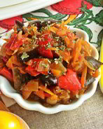 Овощное рагу на основе запеченных баклажанов и перцев